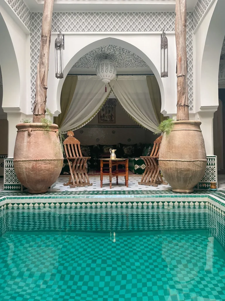 Wide riad courtyard with a pool 